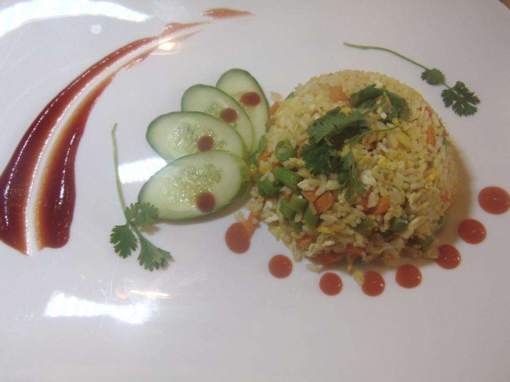 נה טראנג Thu Hien Hotel מראה חיצוני תמונה